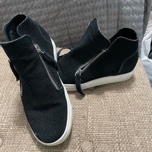 Steve Madden wedge sneaker